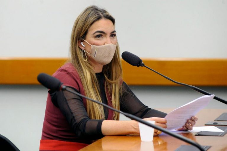 Paula Belmonte defende plano nacional integrado para enfrentar crise de Covid-19
