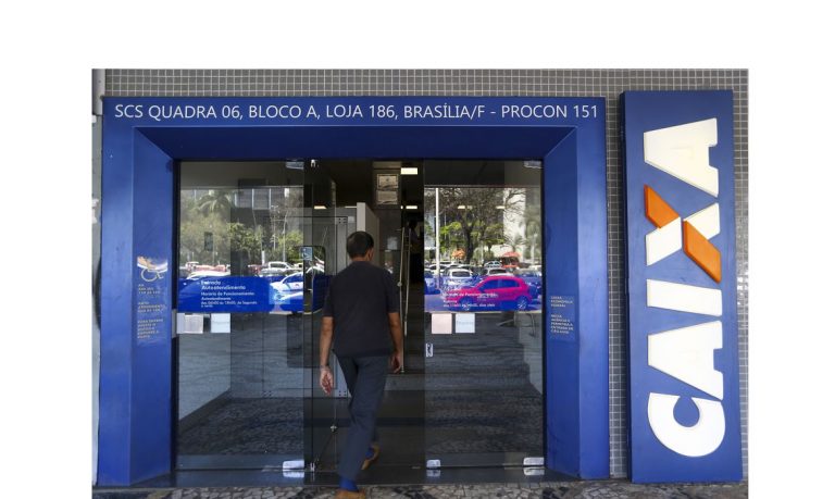 Trabalhadores nascidos em março podem sacar auxílio emergencial.