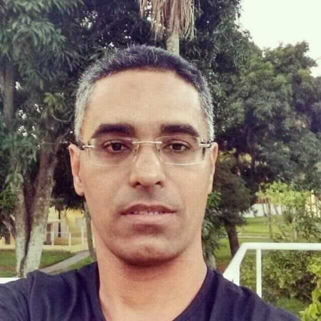 moises-alves-de-matos-de-44-anos-e-acusado-de-estupro-de-vulneravel-contra-duas-criancas-1628616349139_v2_450x450