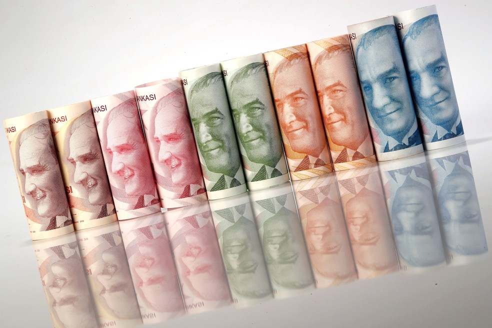 2018-08-10t075010z-496984541-rc118bd02d00-rtrmadp-3-turkey-currency