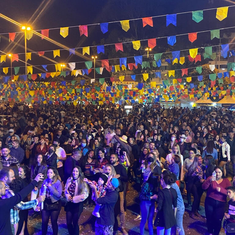 Arrasta pé até 2023.