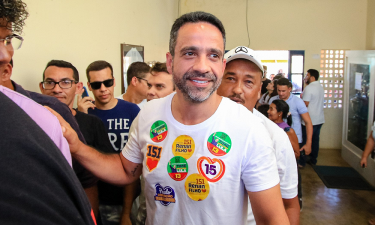Corte Especial do STJ mantém afastamento de governador do Alagoas, mas reduz prazo.
