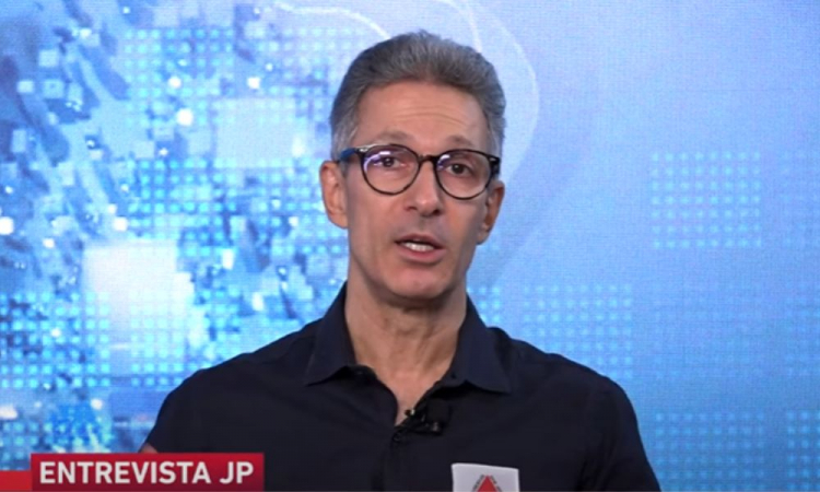 Zema aposta em ‘refrescar a memória’ do eleitorado para Bolsonaro superar Lula no 2º turno.