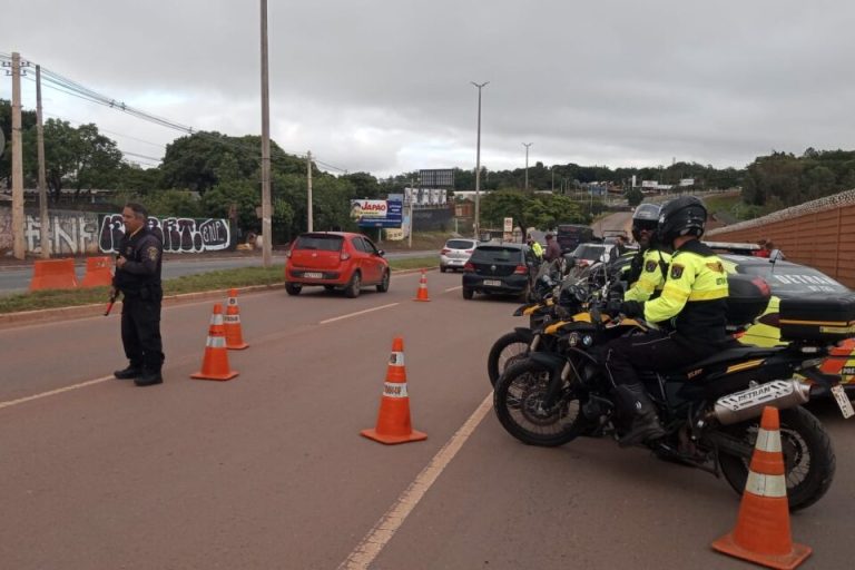 Fiscalização de Natal flagra 41 motoristas embriagados.