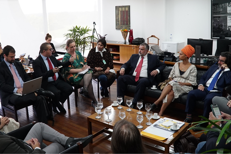 Em encontro com representantes de entidades, Paulo Pimenta defende liberdade no exercício do trabalho jornalístico. Em encontro com representantes de entidades, Paulo Pimenta defende liberdade no exercício do trabalho jornalístico.