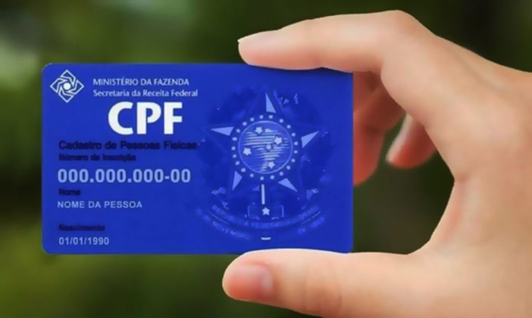 Sancionada lei que torna o CPF único registro de identificação.