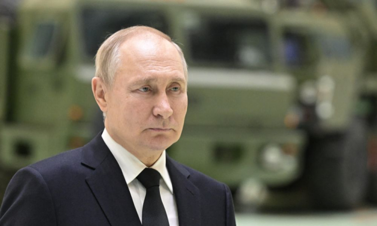 Rússia compara ações do Ocidente com Holocausto e garante: ‘Vitória será nossa’. Rússia compara ações do Ocidente com Holocausto e garante: ‘Vitória será nossa’.