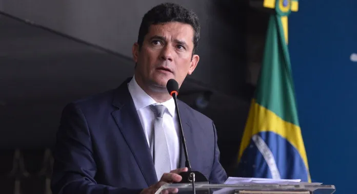 Moro consegue apoio para voltar a discutir projeto sobre prisão em segunda instância.