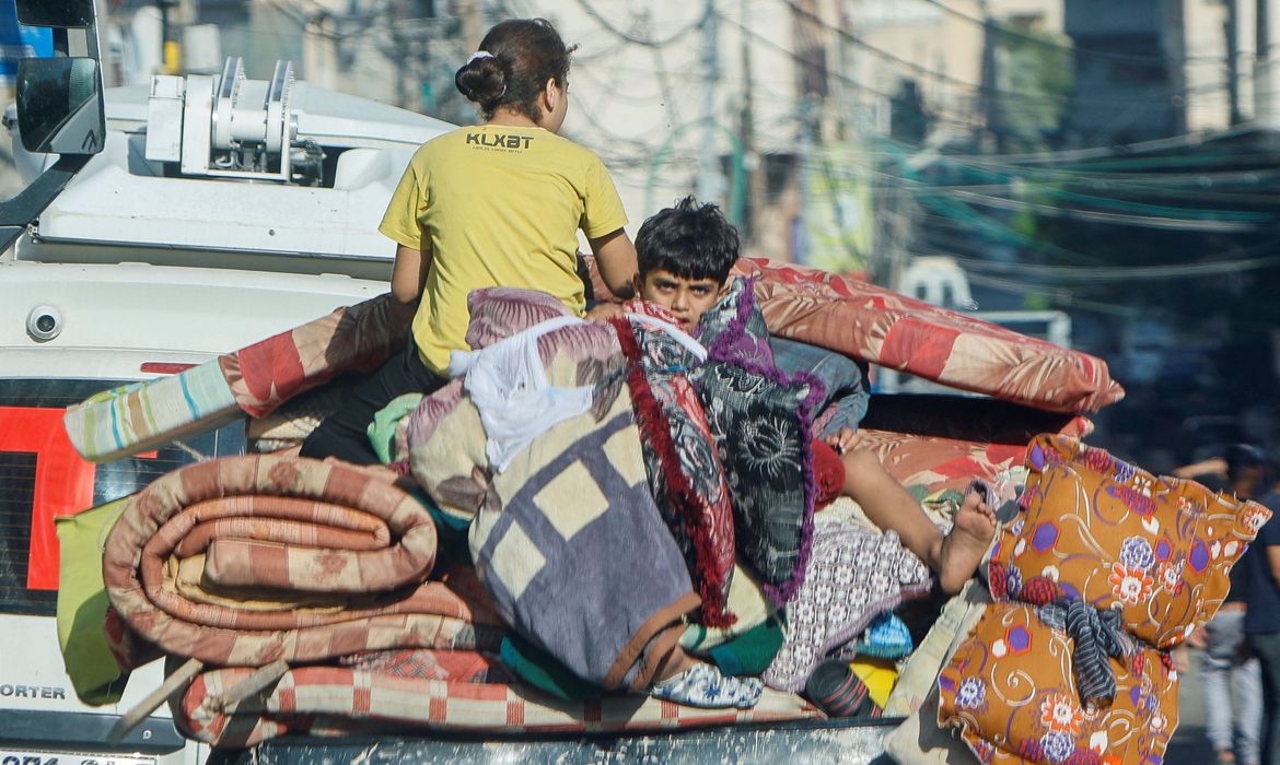 2023-10-13t113544z_1_lynxmpej9c0j5_rtroptp_4_israel-palestinians-gaza