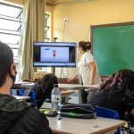 Reconhecimento facial no Paraná impõe monitoramento de emoções em escolas