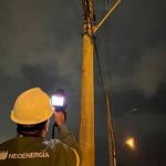 Duas regiões sem energia devido a podas de árvores e manutenção de rede