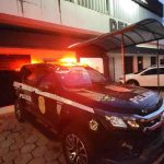 Funcionário do Santander é preso em operação contra crimes bancários