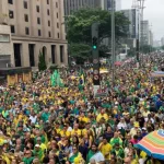 Povo volta às ruas e exige respeito à Constituição, Liberdade e Direitos Humanos