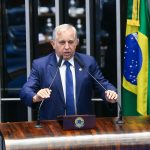 IZALCI FAZ DISCURSO CONTRA A INDICAÇÃO DE FLÁVIO DINO PARA O STF