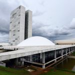Por 52 a 18, Senado aprova em segundo turno PEC que limita poderes de ministros do STF