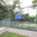 Reforma transforma quadra em campo sintético na Fercal