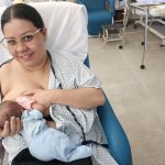 Hospital Regional de Santa Maria incentiva a amamentação beira leito