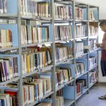 Livros didáticos têm sobrevida nas bibliotecas públicas do DF