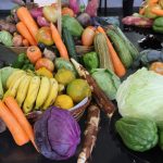 Cestas verdes levam alimentação saudável para famílias em vulnerabilidade
