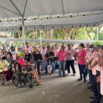 Rede feminina faz primeira entrega de cestas do ano no HBDF