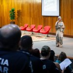 Escolas das redes pública e privada recebem orientações sobre segurança pública