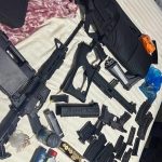 Processo Legal: Receita faz operação contra comércio ilegal de armas
