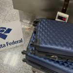 Jovem de 27 anos é preso com 8kg de cocaína em malas no Aeroporto JK