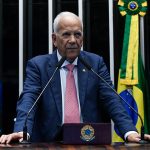 Governo ‘não respeita as leis da economia’, diz senador Oriovisto sobre Petrobras