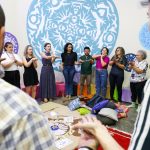 Professores formados em Terapia Comunitária Integrativa debatem saúde mental