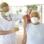 Grupo prioritário pode se vacinar contra covid-19 em oito locais nesta sexta-feira (26)