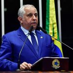 Para Izalci, Moraes atenta contra a liberdade, e exige ação do Senado