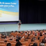 Servidores da rede pública de ensino participam de palestra sobre saúde mental
