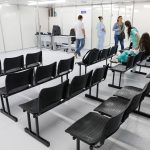 Novas tendas acolhem mais de 1,4 mil pessoas com suspeita de dengue