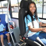 Mulheres do volante: exemplo de mães que cuidam dos filhos de outras mães