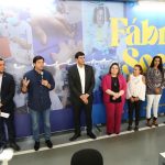 Deputado Robério Negreiros participa de entrega simbólica de cinco mil lençóis para o Rio Grande do Sul