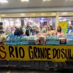 Moradores do Cruzeiro doam mais de uma tonelada de donativos para o RS