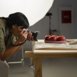 Inscrições para cursos gratuitos de fotografia e informática para mulheres em São Sebastião, no DF, começam nesta segunda (20/05)