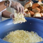 Lançada chamada pública para compra de muçarela e manteiga da agricultura familiar