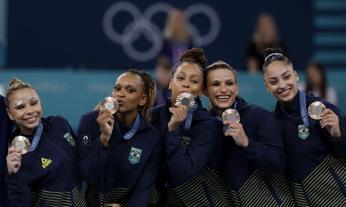 2024-07-30t190408z_793891324_up1ek7u1gytdk_rtrmadp_3_olympics-2024-artisticgymnastics_0