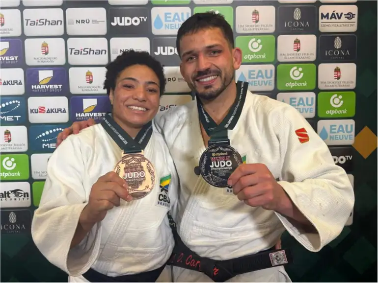 shirlen_nascimento_e_daniel_cargnin_bronze_e_prata_mundial_de_judo_2025