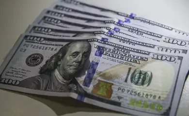 dolar_moeda_0803221210