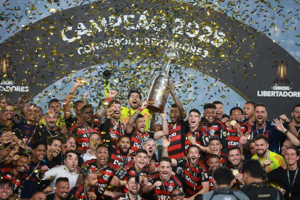 Flamengo-Trofeu-Libertadores (1)