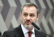 2ª Turma do STF forma maioria para suspender Andrei Rodrigues da PF